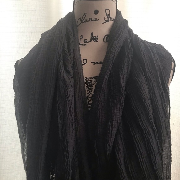 Gray Infinity Scarf. - Picture 3 of 9